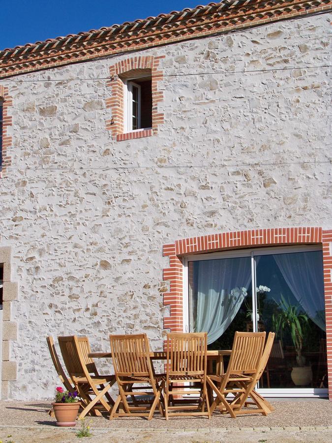 La Genoise Bed and Breakfast Tillieres Exteriör bild