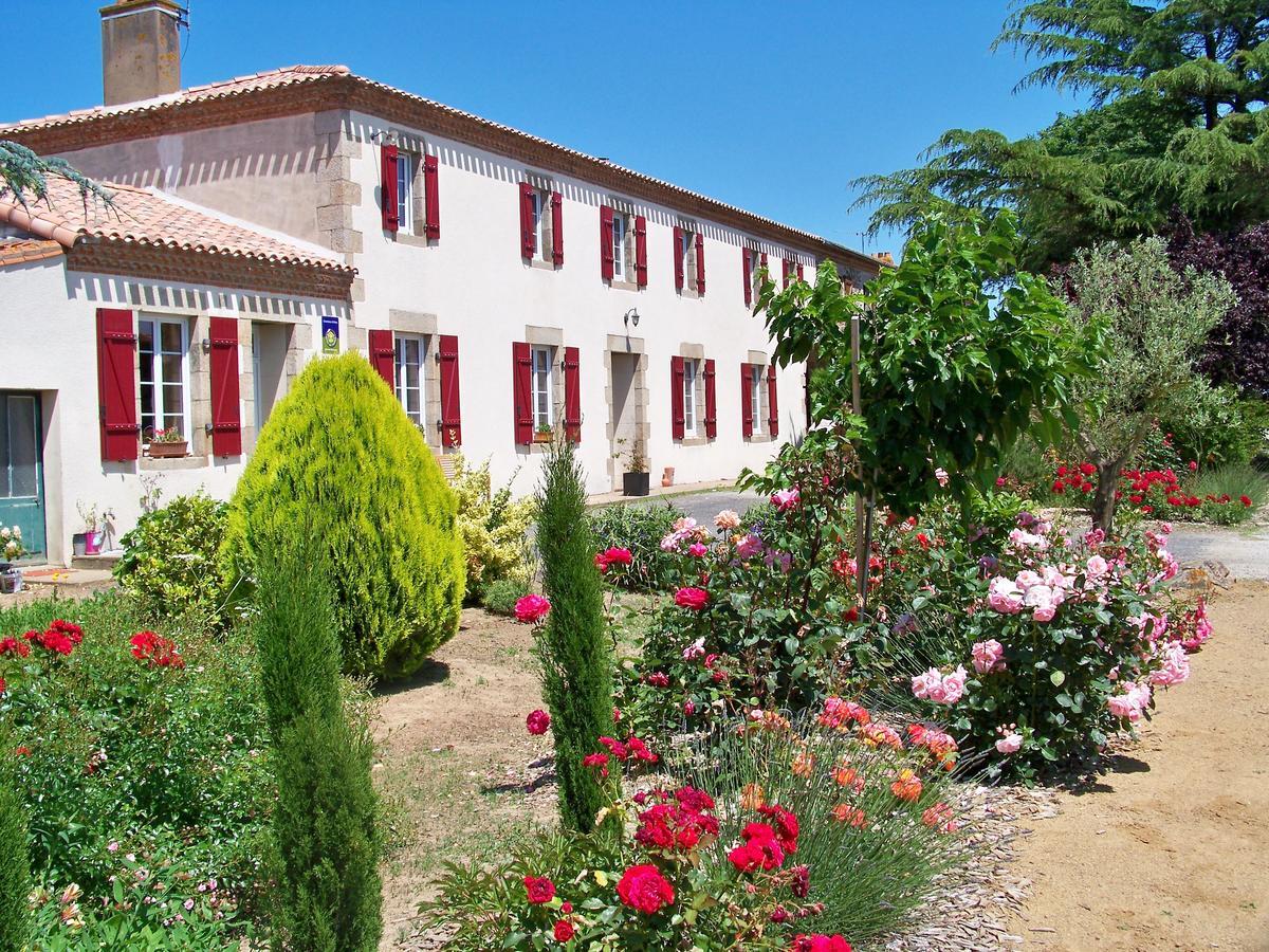 La Genoise Bed and Breakfast Tillieres Exteriör bild